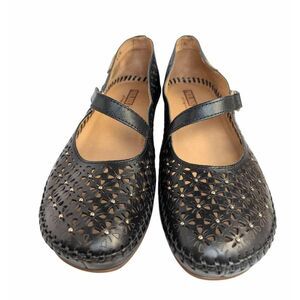 Pikolinos Vallarta Black leather eyelet studded Mary Jane flats 40 EU 9.5 US